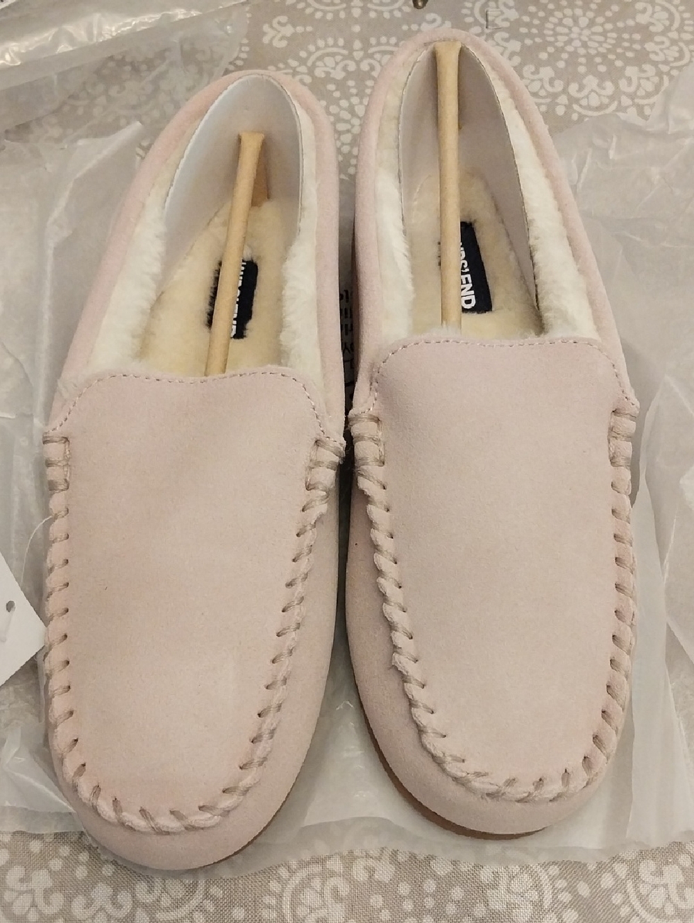 Land's End NIP Light Pink Suede Shearling Moccasins